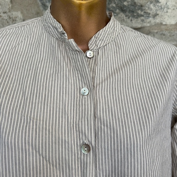 Women’s Striped Cotton Shirt - Picture 6 of 6